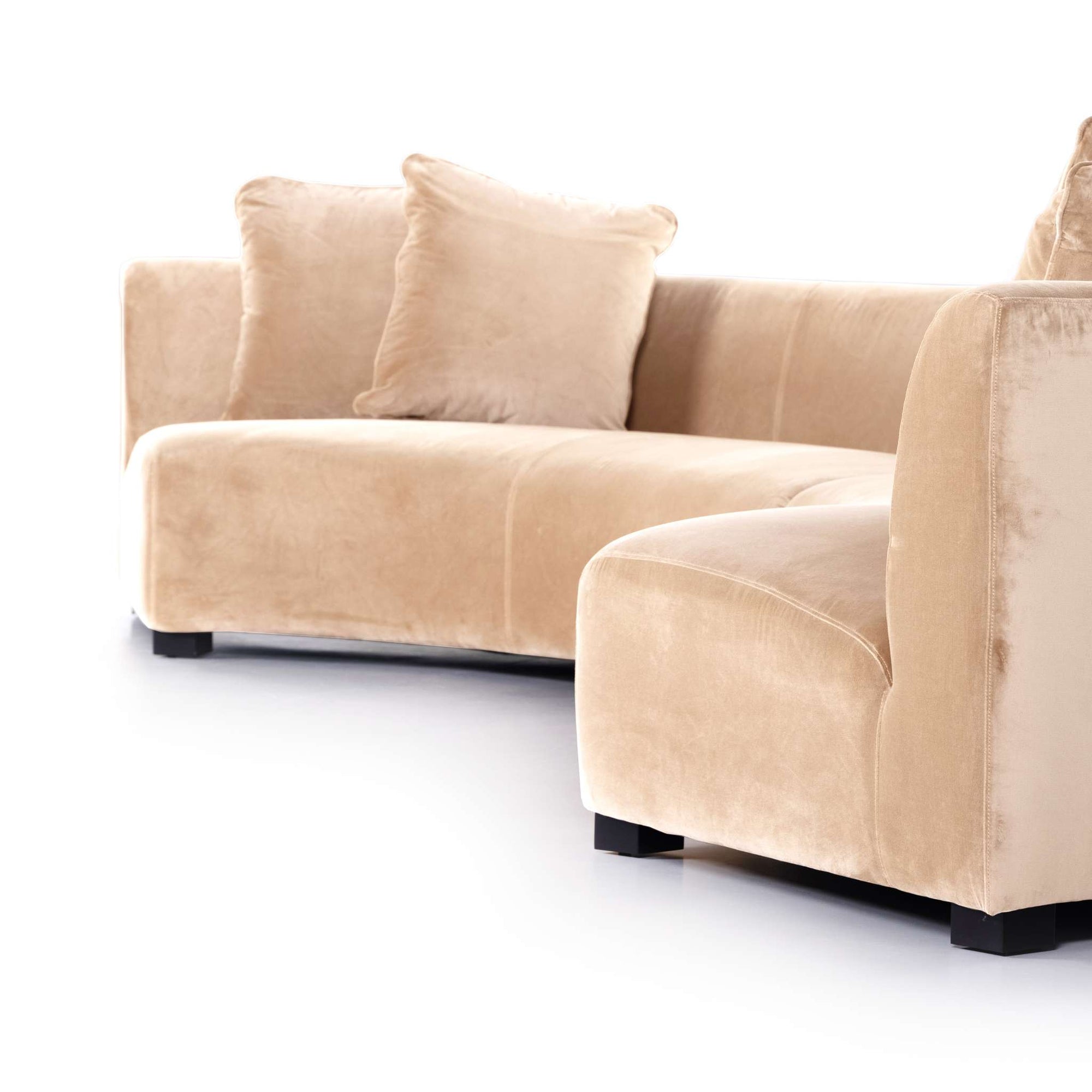 Liam 2pc Sectional