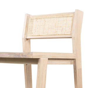 Clarita Stool