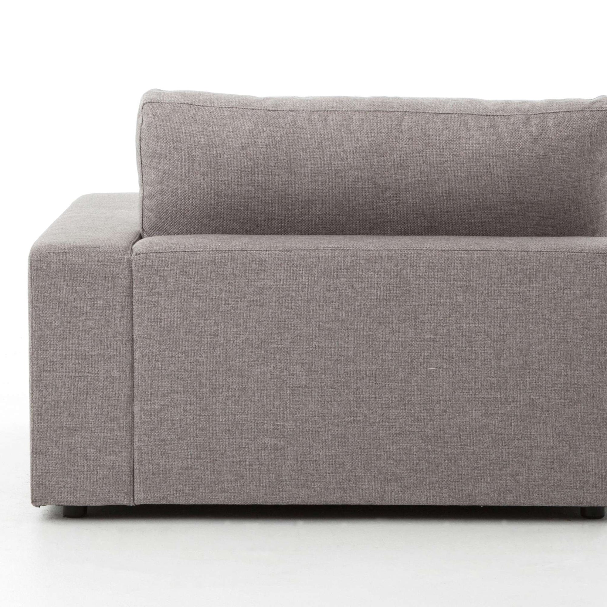 Bloor 5pc Raf Sectional  W/Ottoman