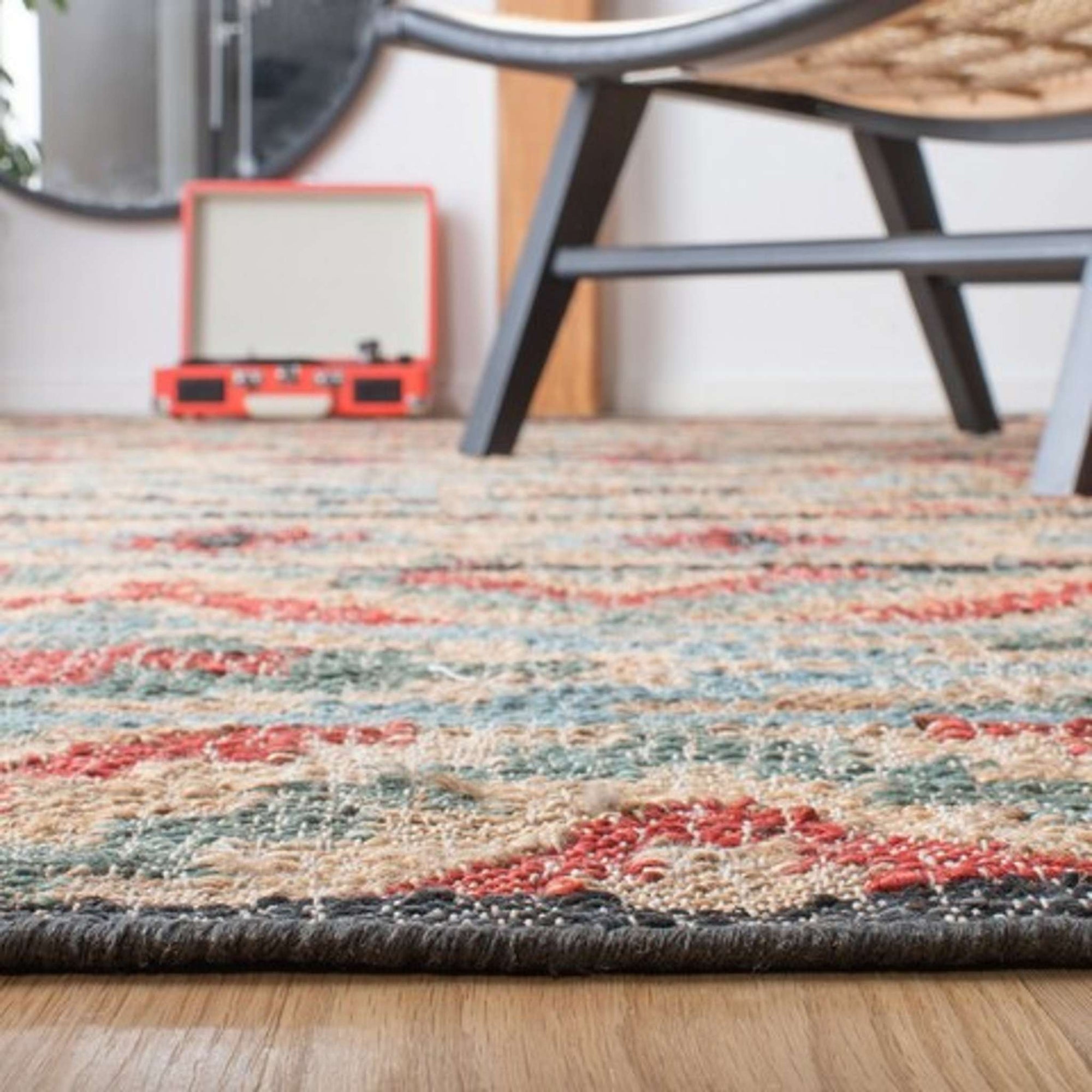 KILIM 758